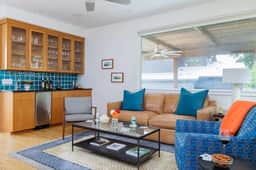 Austin The Casa- SLATX - Image 2