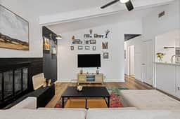 Austin La Casa Chic- SLATX - Image 5