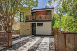 Austin Hidden Oasis- SLATX - Image 5