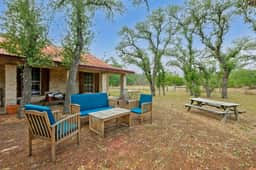 Dripping Springs Double H Ranch - Image 5
