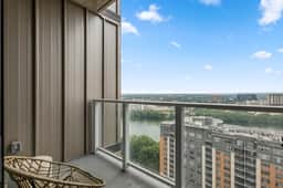 2011 Austin Luxurious Executive Condo - AA - Image 4
