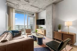 2011 Austin Luxurious Executive Condo - AA - Image 2