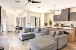 901 E 13th St Austin Chic & Boutique - Central Austin Estate - A - Image 5