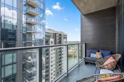 3009 Austin Modern Luxury - AA - Image 4