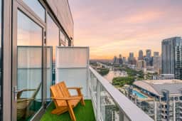 3203 Austin Rooftop Riverside Condo - AA - Image 2