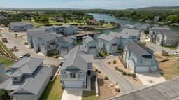 Lake LBJ - Lakeview - Image 4