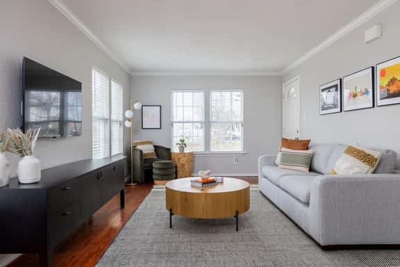 Austin East Side Charmer- SLATX - Image 1