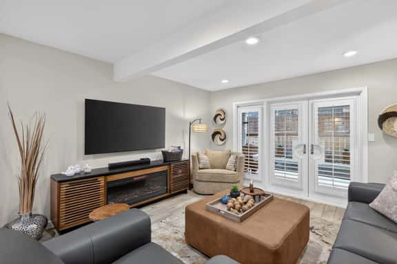 Austin Tarrytown Comfort- SLATX - Image 1