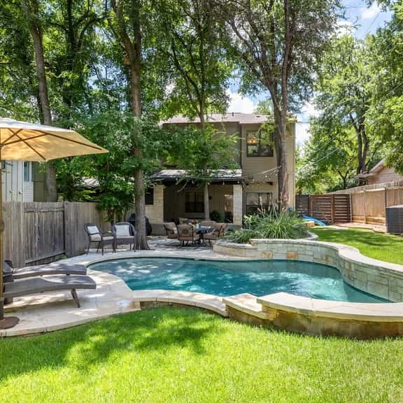 Austin Barton Springs Oasis- SLATX - Image 1