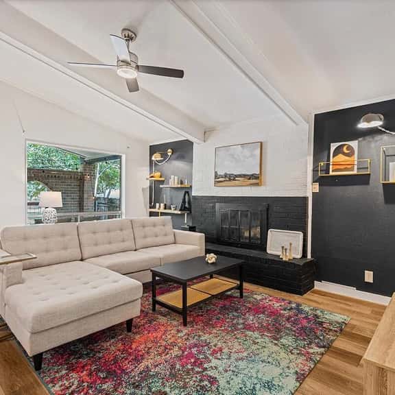 Austin La Casa Chic- SLATX - Image 1