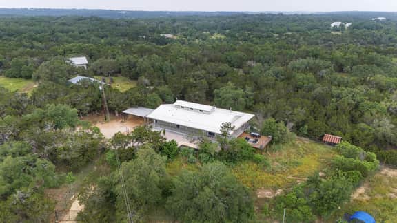 Hill Country Bunk House - Image 2