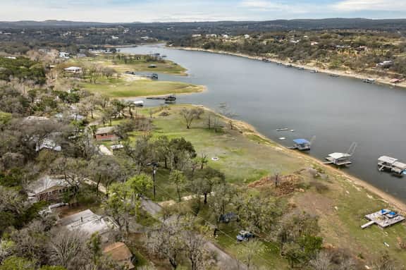 Austin Drift & Dock - Image 3