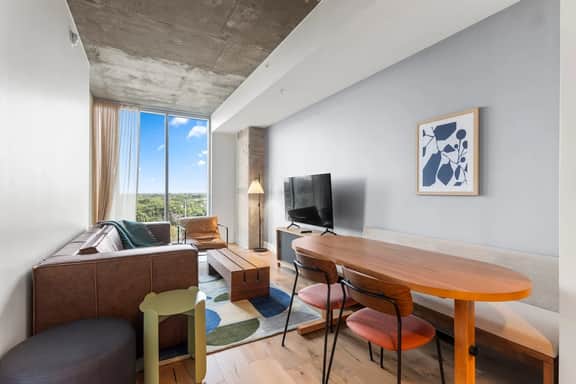 1206 Austin Modern Lux Downtown Condo - AA - Image 2