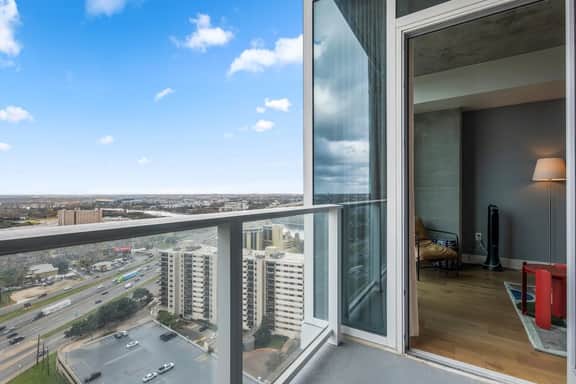 2506 Austin Modern Suite - AA - Image 4