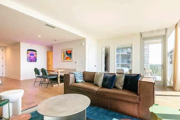 3110 Austin Glam Lux Penthouse - AA - Image 2