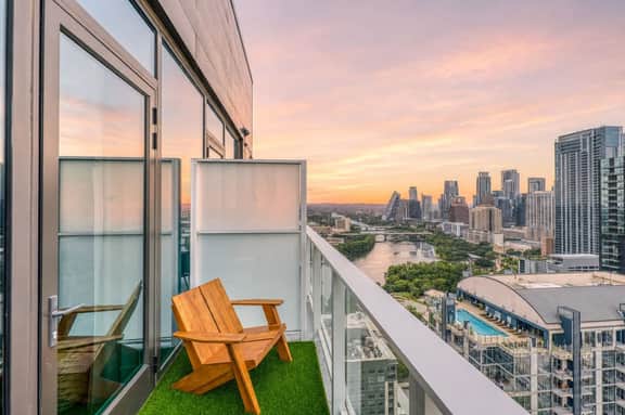3203 Austin Rooftop Riverside Condo - AA - Image 2