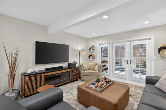 Austin Tarrytown Comfort- SLATX - Image 1