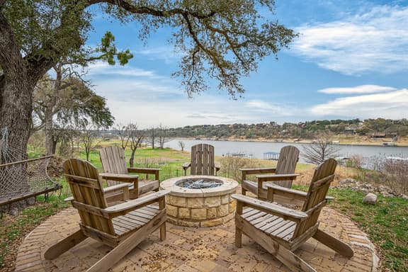Austin Drift & Dock - Image 1