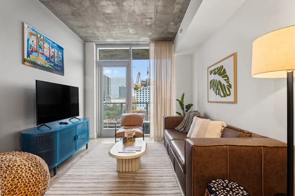 1403 Austin Cozy Downtown Suite - AA - Image 1