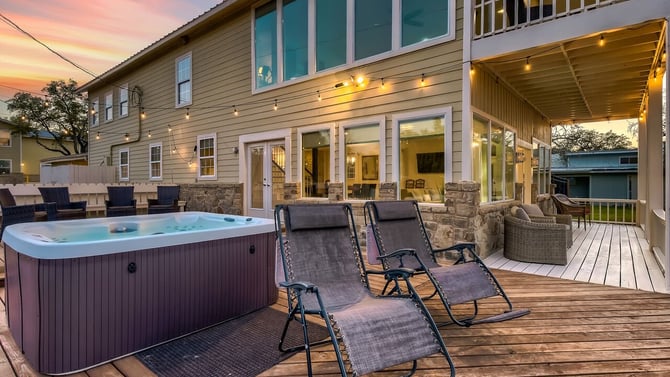 Property Walkthrough: Austin Hudson House on Lake Travis