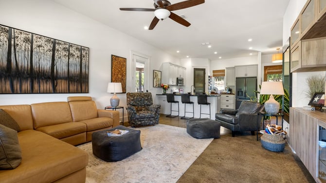 Property Walkthrough: Austin Farm House